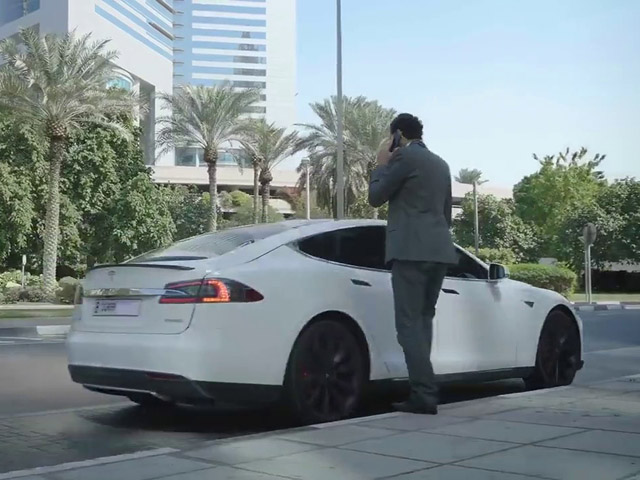 Tesla Dubai Taxi 